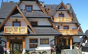 Pensjonat Zbojecki Dwor - Blisko Basenow Termalnych I Szlakow Gorskich - Ostatnie Wolne Pokoje Na Weekend Majowy